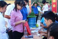 Những tấm lòng đồng hành cùng sĩ tử ảnh 13