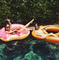 Tăng Thanh Hà, Johnathan Hạnh Nguyễn, Louis Nguyễn, Hà Tăng