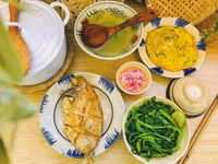 Vợ đảm khoe mâm cơm hấp dẫn khiến chồng đi đâu cũng muốn về nhà