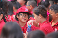 ‘Chú lính chì’ Thiện Nhân trong ngày khai giảng ở trường mới ảnh 1