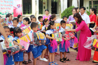 Nghệ An: Chung tay giảm thiểu rủi ro thiên tai cho học sinh vùng lũ ảnh 1