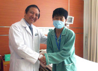 Lần đầu tiên ghép thận thành công cho người nước ngoài ảnh 1 Lần đầu tiên ghép thận thành công cho người nước ngoài ảnh 1