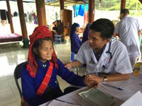 Khám chữa bệnh miễn phí cho gần 5000 lượt nhân dân vùng cao Điện Biên ảnh 4 Khám chữa bệnh miễn phí cho gần 5000 lượt nhân dân vùng cao Điện Biên ảnh 4