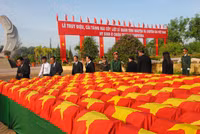 Truy điệu, cải táng hài cốt liệt sĩ quân tình nguyện và chuyên gia Việt Nam ảnh 3