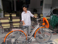 Thầy giáo dạy Sử đam mê khoa học ảnh 1