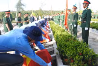 Truy điệu, cải táng hài cốt liệt sĩ quân tình nguyện và chuyên gia Việt Nam ảnh 6