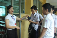 Trên 76 nghìn học sinh Hà Nội chính thức thi vào lớp 10 ảnh 7