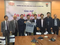 Cựu sinh viên trường Đại học KHXHNV (ĐHQGHN): Kết nối để đẩy mạnh phát triển ảnh 6