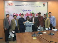 Cựu sinh viên trường Đại học KHXHNV (ĐHQGHN): Kết nối để đẩy mạnh phát triển ảnh 7