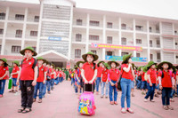 Một ngày học làm chiến sĩ của học sinh tiểu học ảnh 2