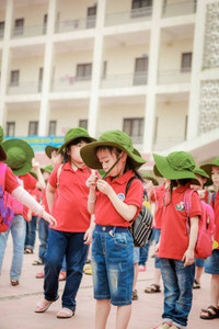 Một ngày học làm chiến sĩ của học sinh tiểu học ảnh 6