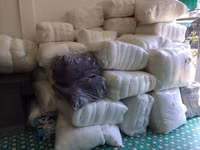 “Biến” xà phòng thành quà tặng, vải tái chế thành túi xách, quần áo ảnh 2