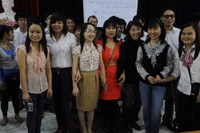 Cô gái khiếm thị chinh phục ước mơ làm cô giáo ảnh 3 Cô gái khiếm thị chinh phục ước mơ làm cô giáo ảnh 3