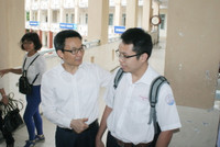 Phó Thủ tướng Vũ Đức Đam: Tạo điều kiện thuận lợi nhất để thí sinh yên tâm thi tốt ảnh 2