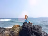 Hoa khôi sinh viên Hà Nội rạng rỡ du xuân ảnh 1