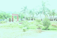 Ngôi trường mang tên người... đang sống! ảnh 1