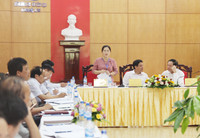 Bí thư tỉnh ủy Nghệ An: Tập trung mọi nguồn lực cho giáo dục ảnh 2 Bí thư tỉnh ủy Nghệ An: Tập trung mọi nguồn lực cho giáo dục ảnh 2