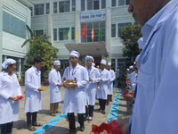 Sinh viên Y khoa Đà Nẵng thành kính tri ân những người hiến tặng thi hài ảnh 3