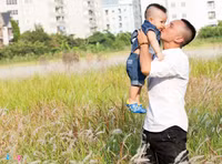 Tú Dưa - người đàn ông nhiều vợ, đông con của showbiz Việt ảnh 3 Tú Dưa - người đàn ông nhiều vợ, đông con của showbiz Việt