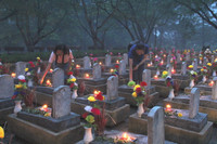 Thứ trưởng Nguyễn Thị Nghĩa dự lễ thắp nến tri ân tại Quảng Trị ảnh 5 Thứ trưởng Nguyễn Thị Nghĩa dự lễ thắp nến tri ân tại Quảng Trị ảnh 5