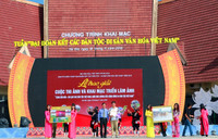 Trao giải cuộc thi ảnh Làng Văn hóa – Du lịch các dân tộc Việt Nam ảnh 2