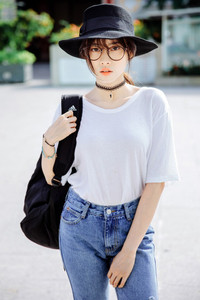 Nữ sinh trường Múa xinh đẹp làm mẫu ảnh từ năm 12 tuổi ảnh 8