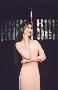 Thiếu nữ Hà thành duyên dáng tà áo dài chào mừng 20/11 ảnh 7