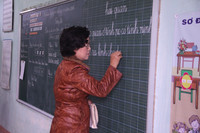 Người “gieo chữ” cho học sinh dân tộc Chứt ảnh 1 Người “gieo chữ” cho học sinh dân tộc Chứt ảnh 1