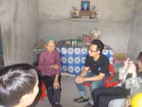 Sinh viên Hà Nội “phượt” vì miền Trung ảnh 6