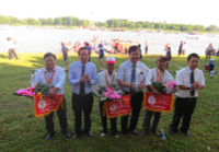  Sội động hội đua ghe trên sông Hương mừng Quốc khánh ảnh 10