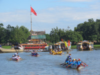  Sội động hội đua ghe trên sông Hương mừng Quốc khánh ảnh 7