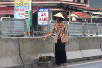 Quảng Bình: QL1A vừa hoàn thành đã lún, vá thảm nhựa... ảnh 6