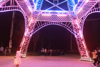 Nghệ An: Bà con xứ đạo dựng “tháp Eiffel” bằng tre đón Giáng sinh ảnh 6