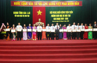 Cảm phục bao người thầy “gieo chữ” vùng cao ảnh 3