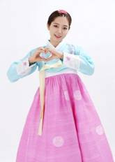 Đặc sắc trang phục truyền thống của Nhật Bản và Hàn Quốc ảnh 5 Đặc sắc trang phục truyền thống của Nhật Bản và Hàn Quốc ảnh 5