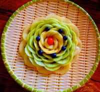 Mẹ đảm trổ tài cắt tỉa trái cây 'đẹp không nỡ ăn' ngày 20/10