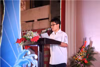 Độc đáo Lễ trưởng thành: Đượm tình cha mẹ - ấm lòng thầy cô ảnh 4 Độc đáo Lễ trưởng thành: Đượm tình cha mẹ - ấm lòng thầy cô ảnh 4