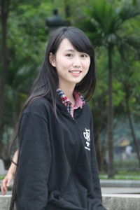 Cô giáo tương lai tóc mây dịu dàng ảnh 3