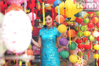 Nhiều cô bạn dịu dàng, nữ tính khi khoác lên người