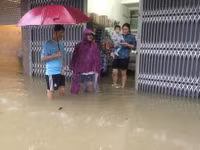 Nghệ An: Mưa lớn liên tục, nhiều tuyến đường ngập nặng ảnh 5 Nghệ An: Mưa lớn liên tục, nhiều tuyến đường ngập nặng ảnh 5