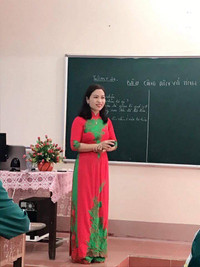 Nữ cán bộ, giáo viên Trường THPT Phan Đình Phùng (TP Hà Tĩnh): “Sáng tạo, đổi mới, yêu nghề” ảnh 5 Nữ cán bộ, giáo viên Trường THPT Phan Đình Phùng (TP Hà Tĩnh): “Sáng tạo, đổi mới, yêu nghề” ảnh 5