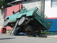 Xem bộ hình này bạn sẽ hiểu ngay vì sao phụ nữ sống lâu hơn đàn ông - Ảnh 18.