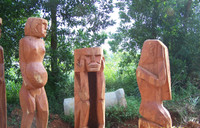 Già làng kể chuyện dạy "ông Tây" tạc tượng nhà mồ ảnh 3