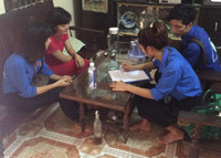 Sinh viên tình nguyện vận động cam kết chủ nhà trọ không tăng giá ảnh 3