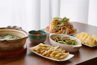 Mâm cơm 'điểm 10' của nàng dâu Việt trên đất Nhật gây sốt