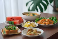 Mâm cơm 'điểm 10' của nàng dâu Việt trên đất Nhật gây sốt