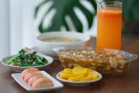 Mâm cơm 'điểm 10' của nàng dâu Việt trên đất Nhật gây sốt