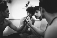 Người tình tin đồn của Mỹ Tâm lộ ảnh nóng đồng giới ảnh 9