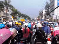 Cần Thơ: Đường phố thành “sông” sau mưa lớn ảnh 7