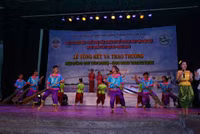 Ấn tượng học sinh dân tộc thanh lịch, tài năng ảnh 3